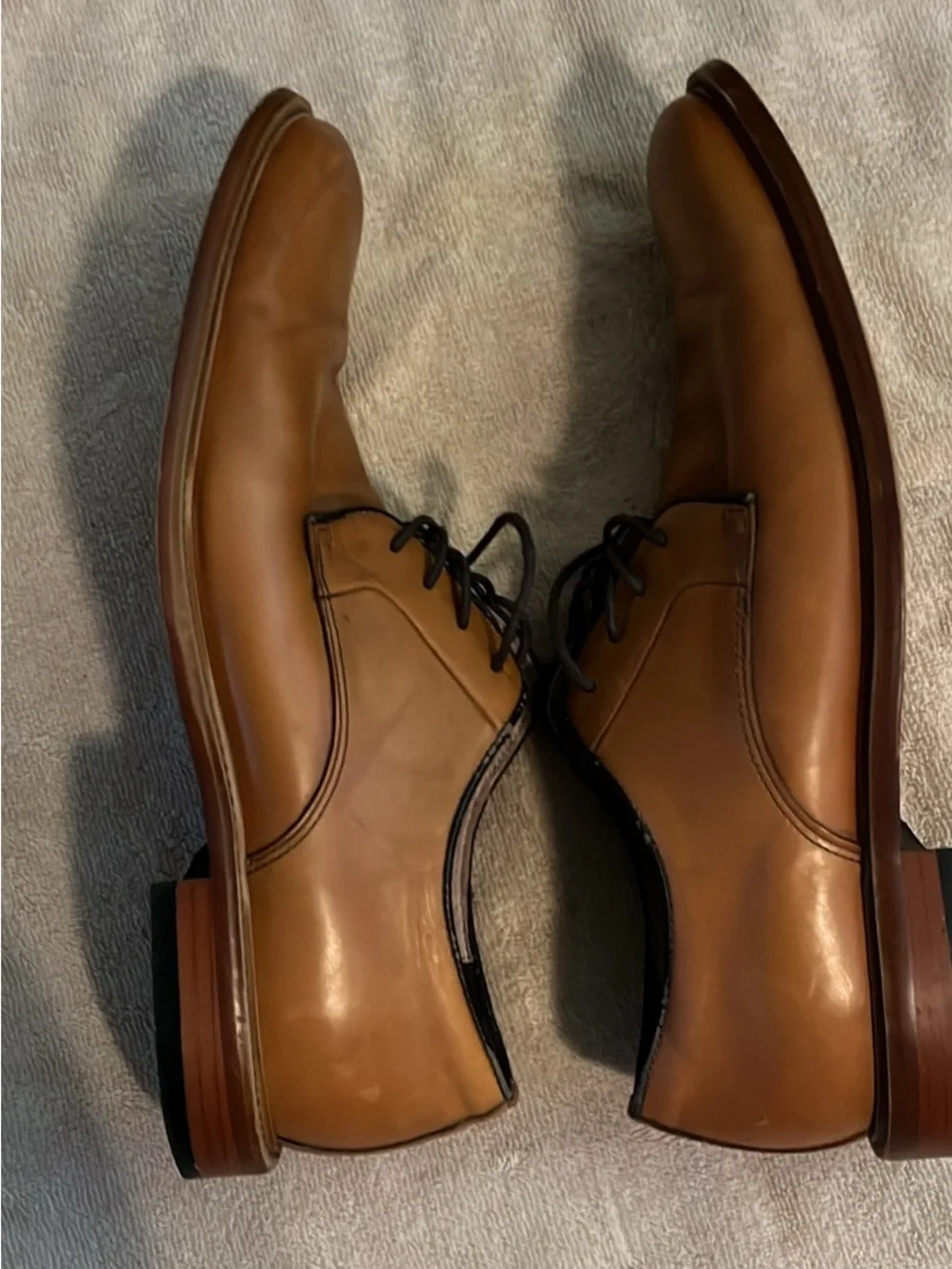 Banana Republic Tan Leather Derby Shoes